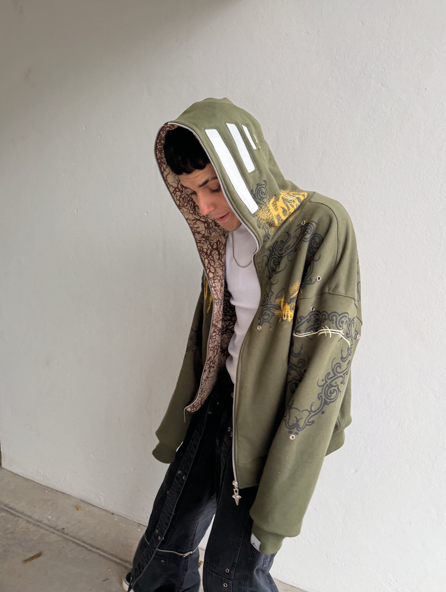 Hoodie Full Zip Reversible "Armadura" Rotten x Bossio (Oliva x Beige)