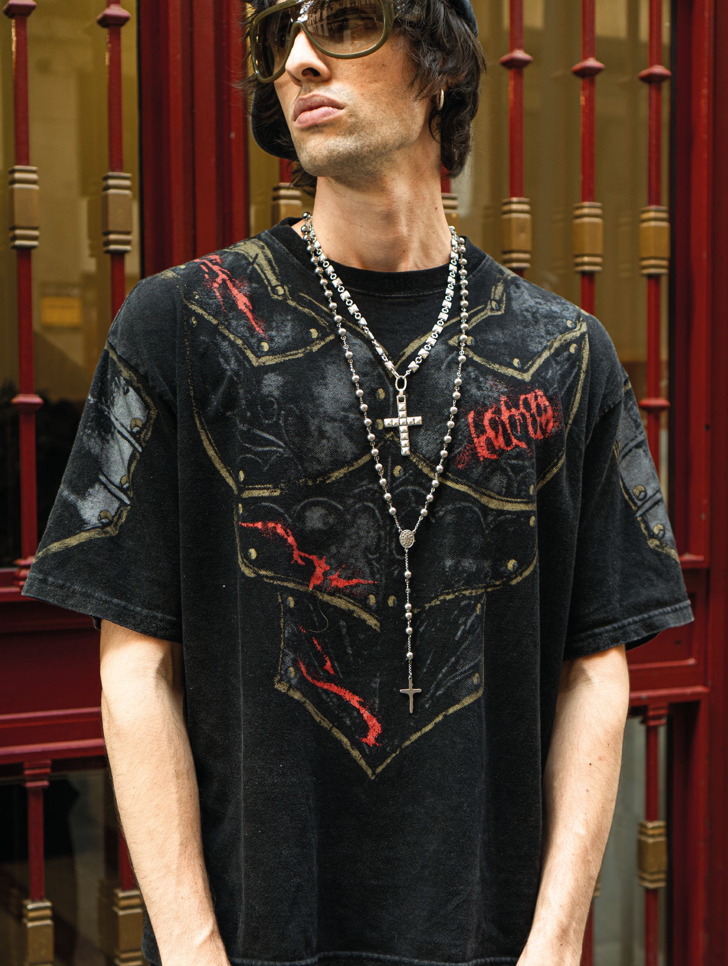 Remera "Armadura" Rotten x Bossio (Negra)
