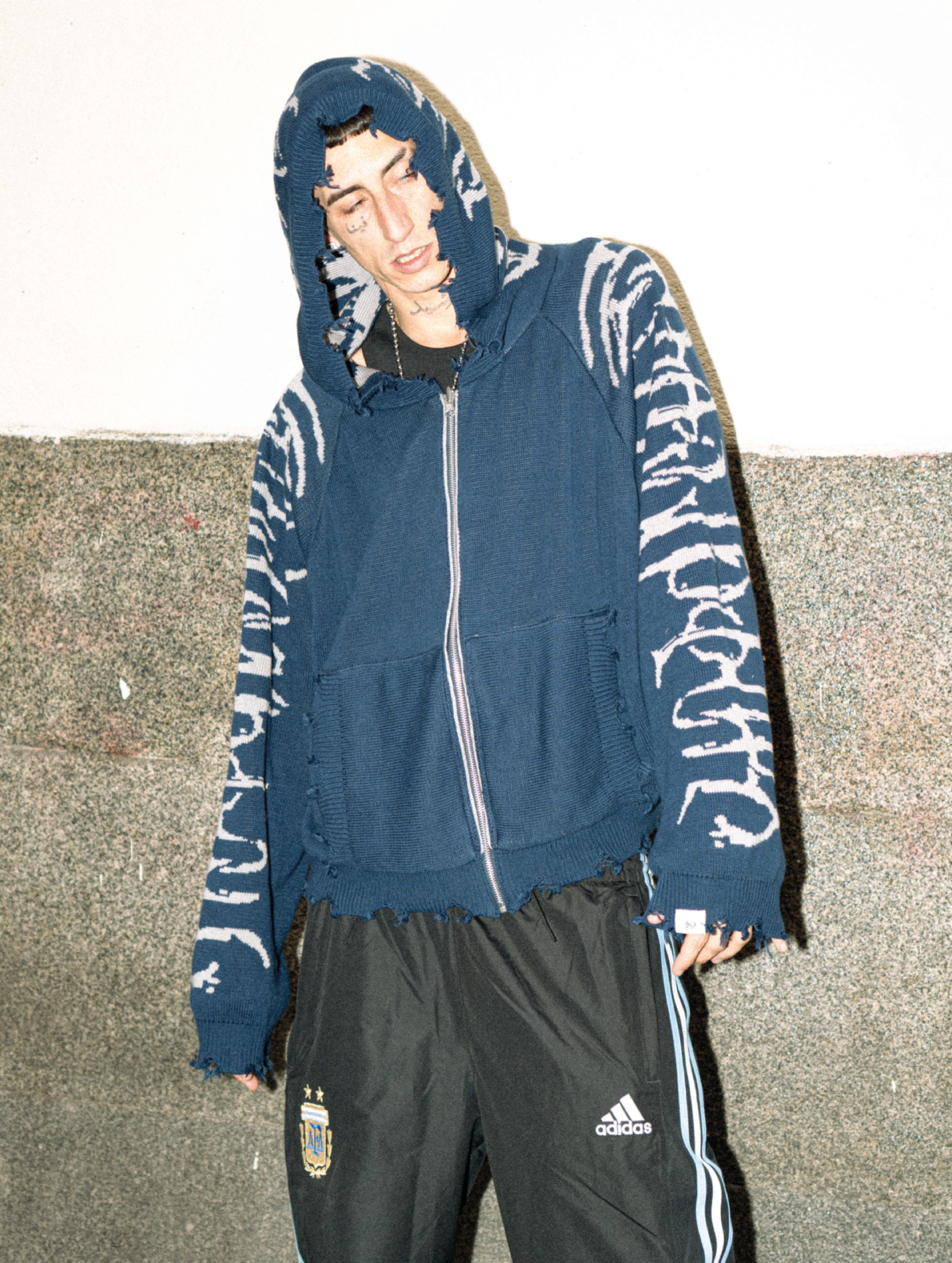 Hoodie Zip Tejido Reversible "Huesos" Rotten x Bossio (Marino x Gris)