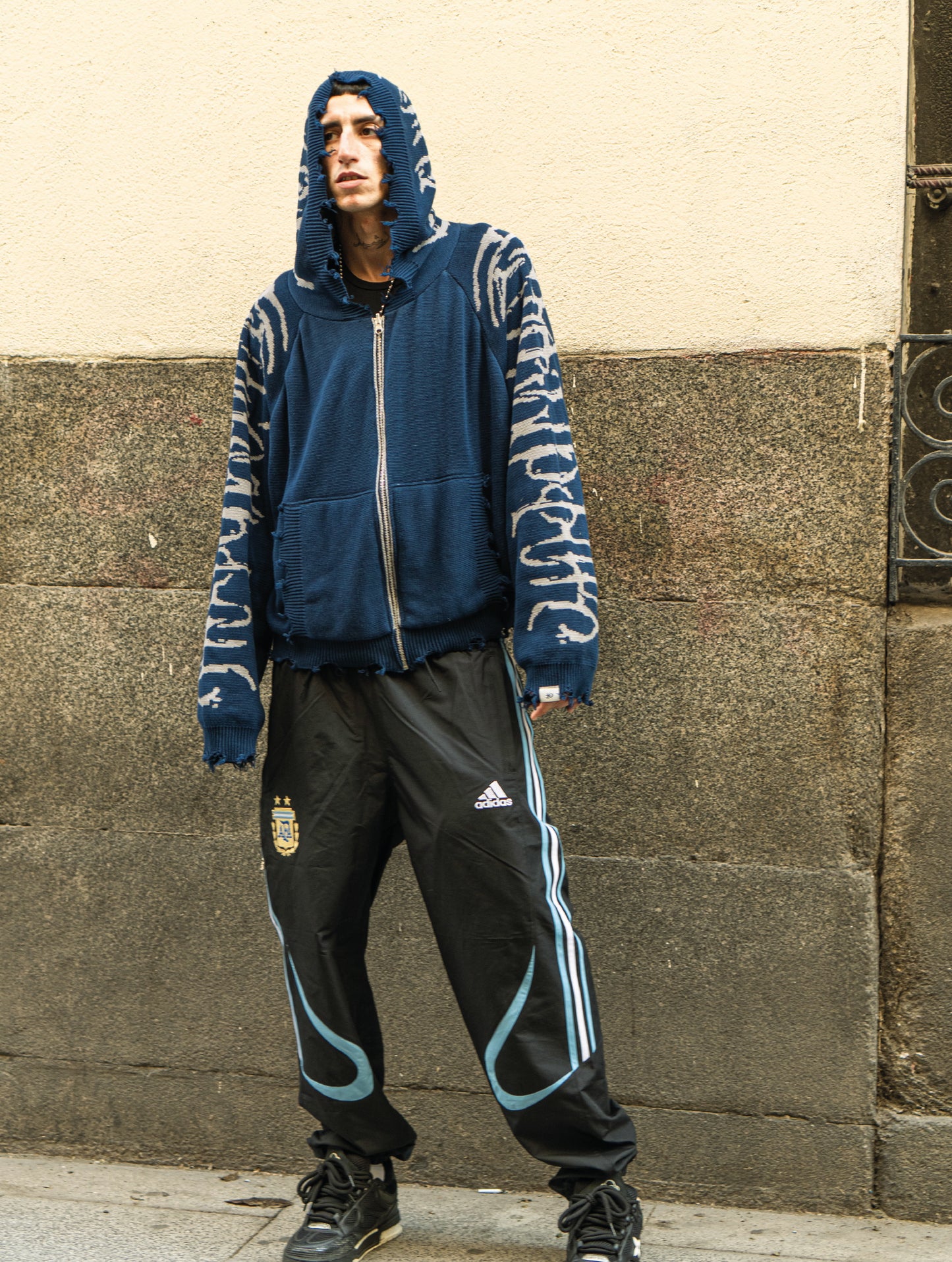Hoodie Zip Tejido Reversible "Huesos" Rotten x Bossio (Marino x Gris)