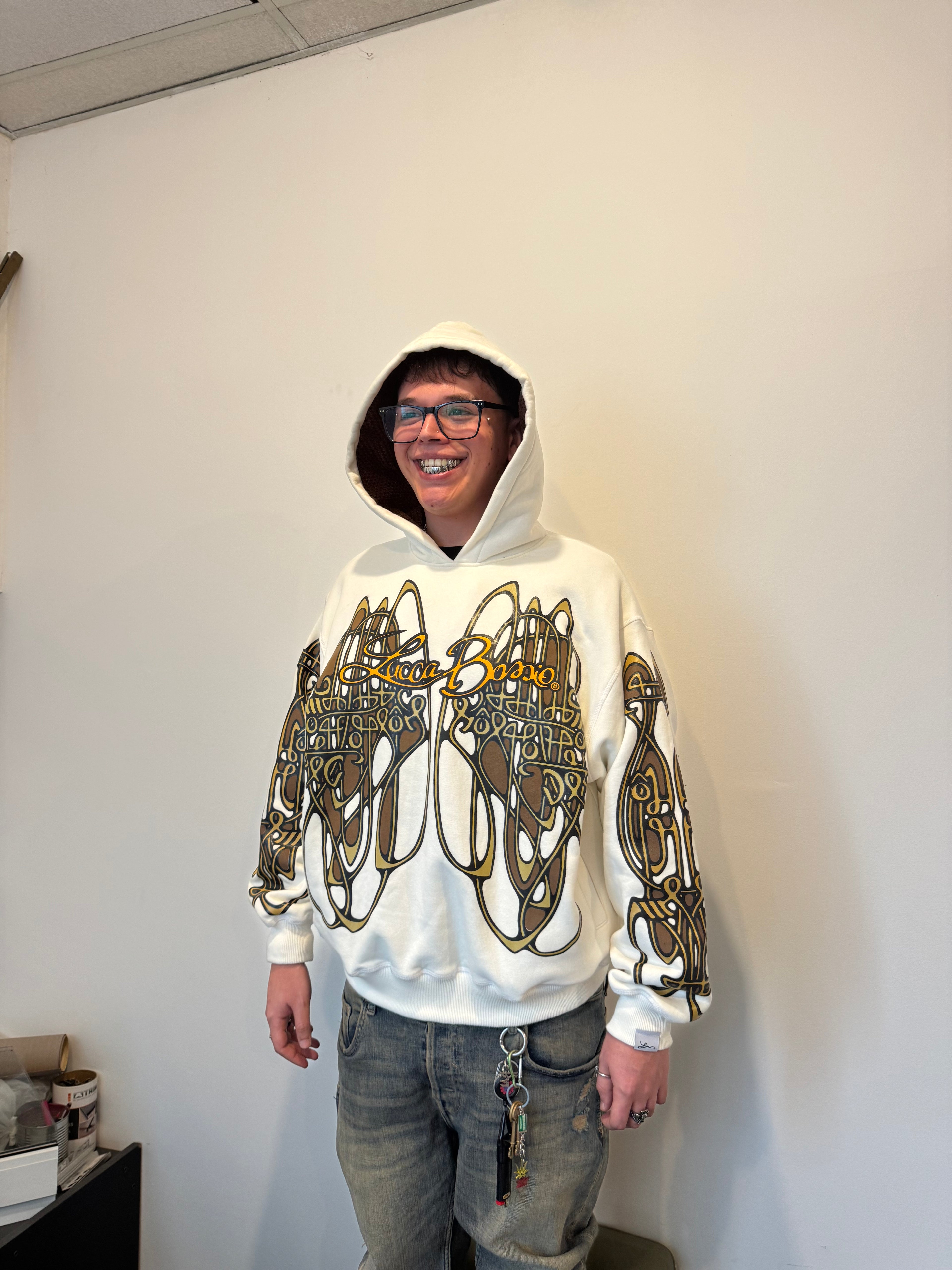 Hoodie "Nudos de Archibald" (Blanco/Crema) - M.V.