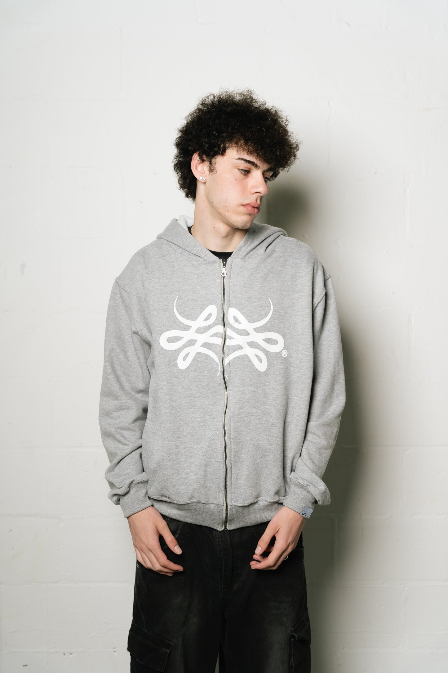 Hoodie Zip "Punto Com 18" (Gris)