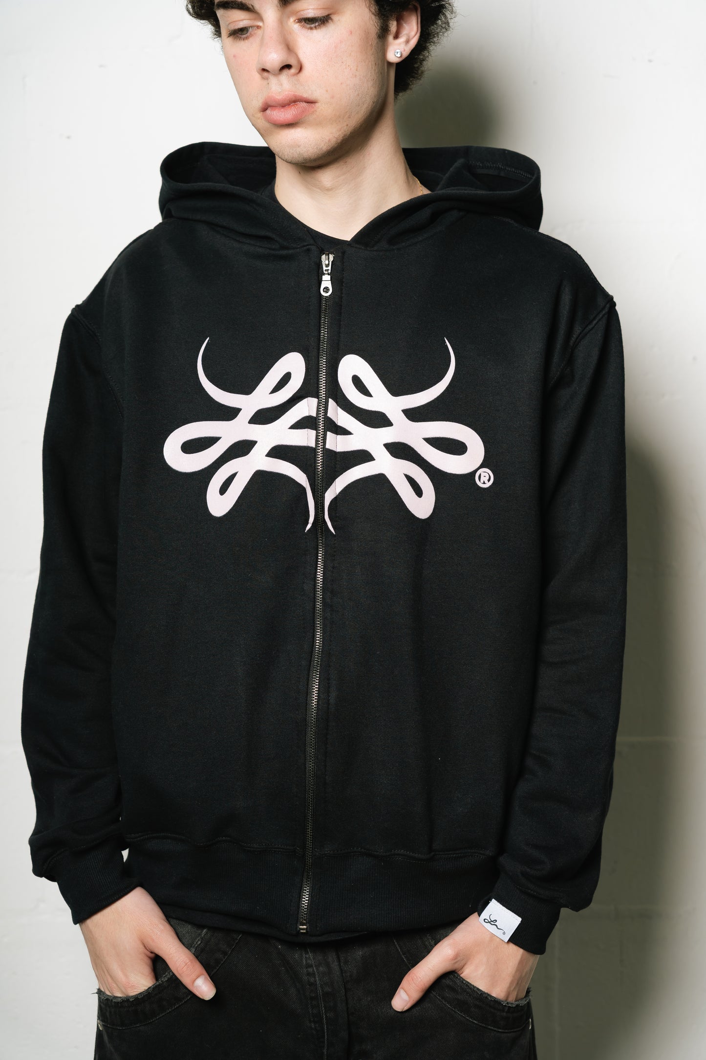 Hoodie Zip "Punto Com 18" (Negro)