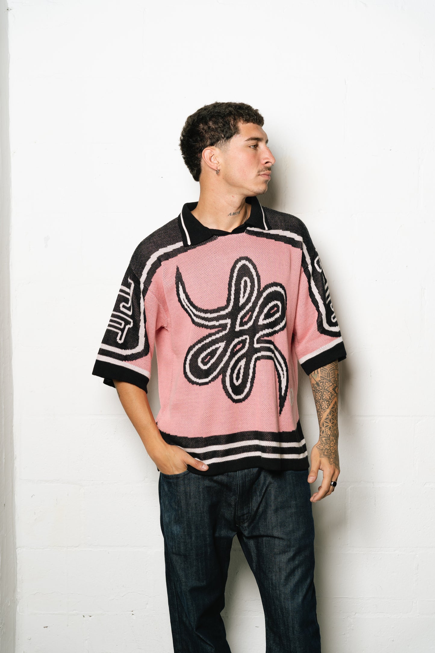 Camiseta Tejida "Bigrama" (Rosa)