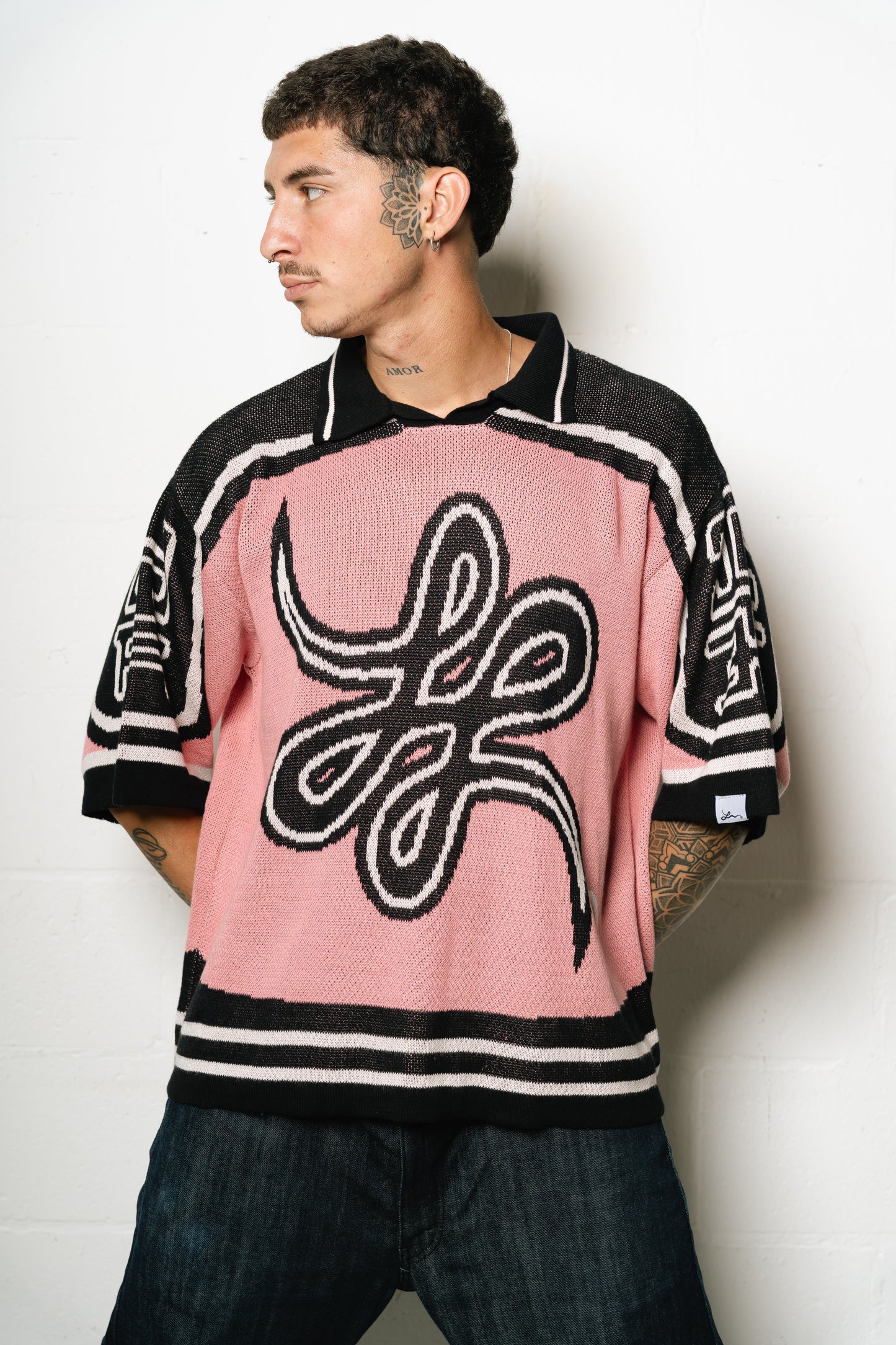 Camiseta Tejida "Bigrama" (Rosa)