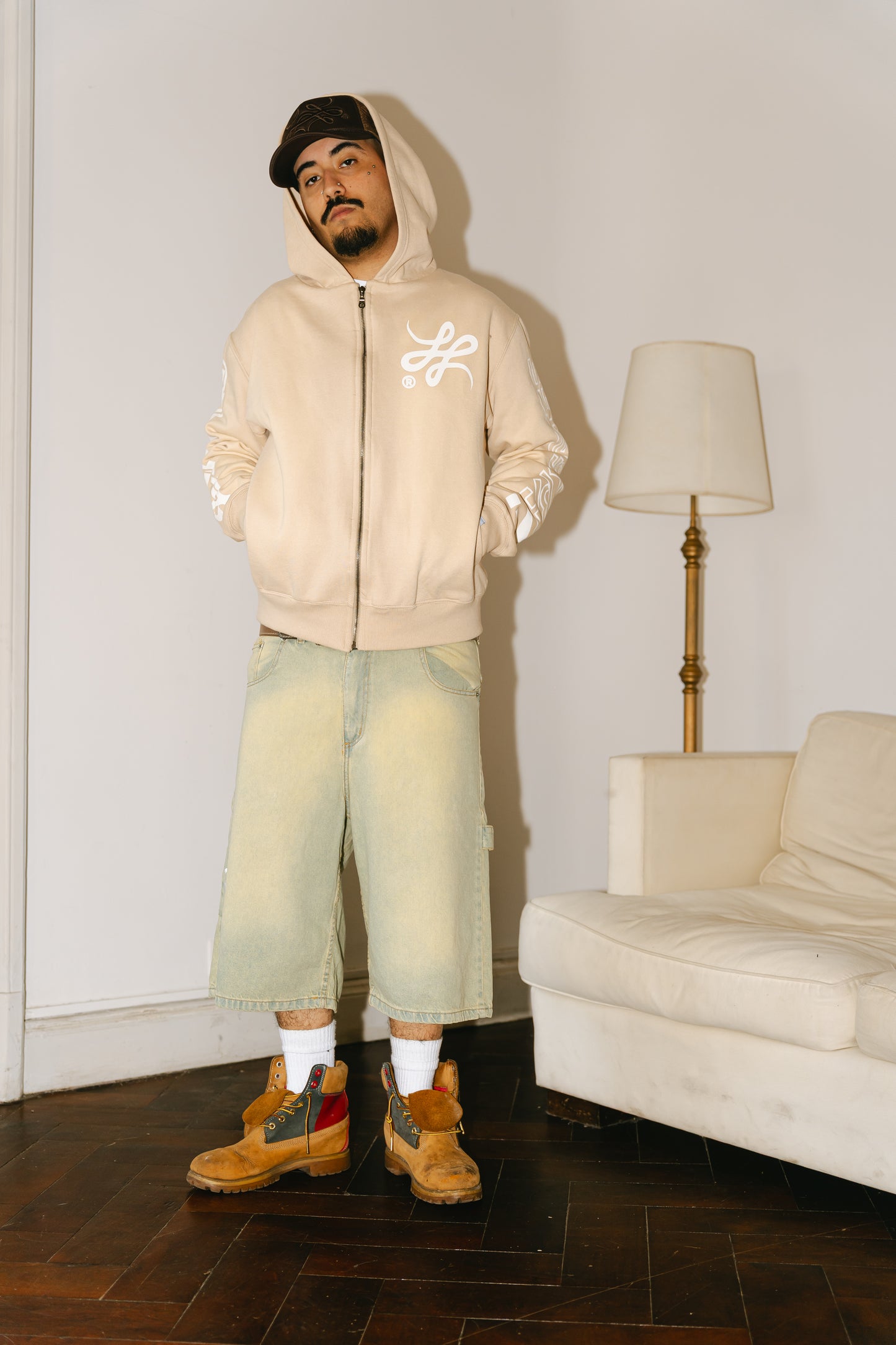 Bermuda Carpintera Jean Baggy “Monograma” (Washed Verde Claro)