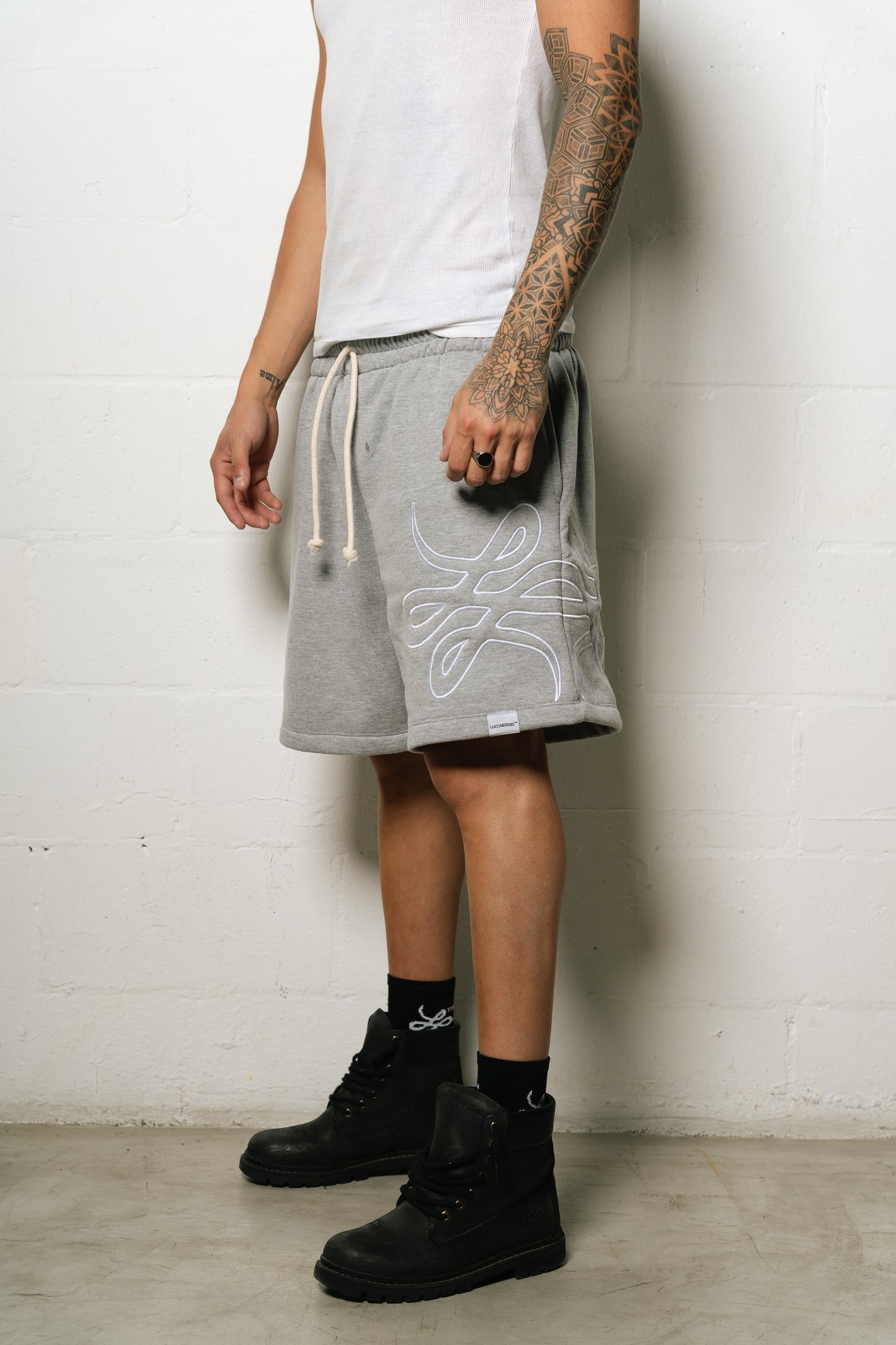 Bermuda "BigLogo Trigrama" (Gris)