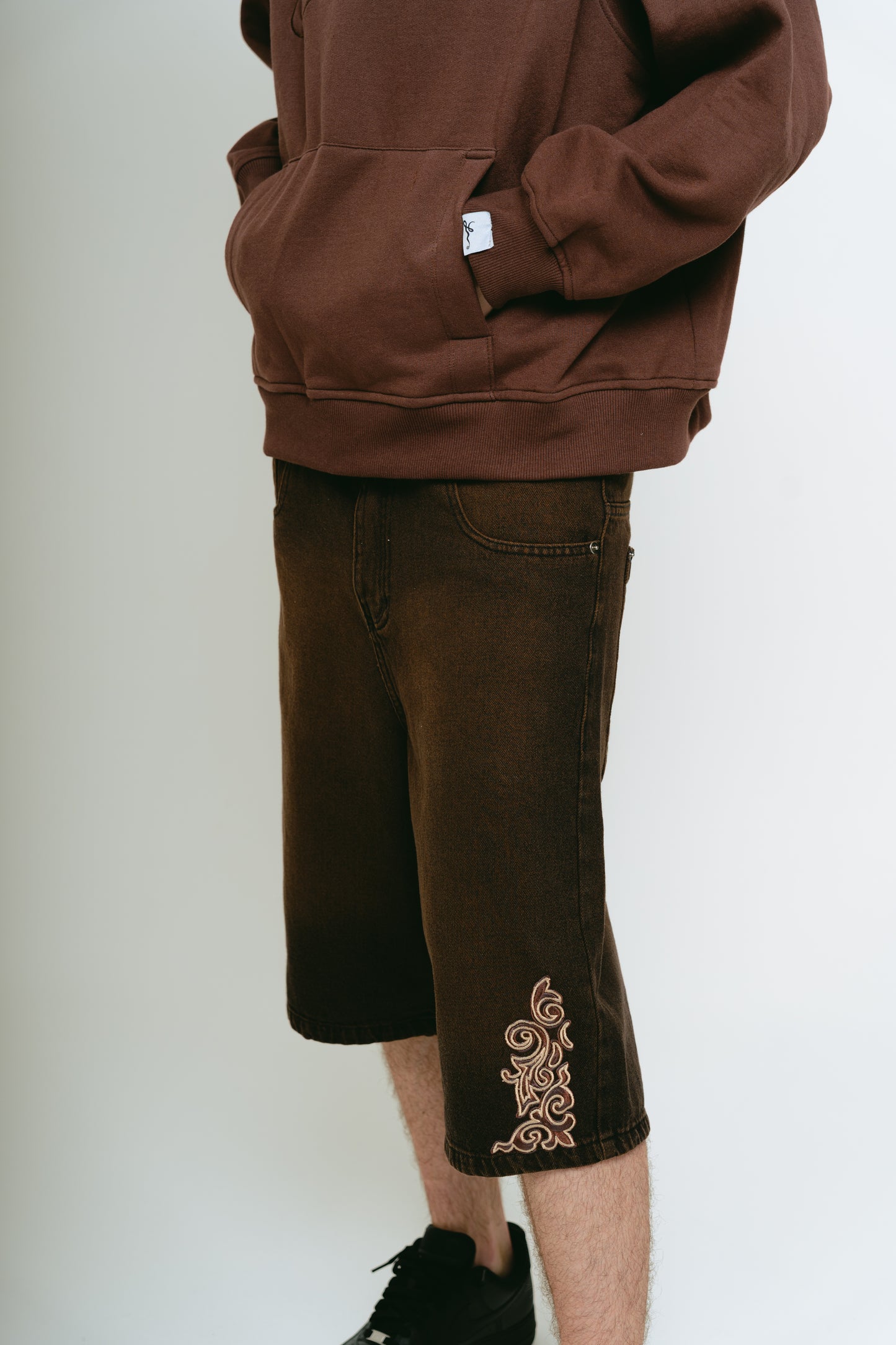 Bermuda Jean Baggy “Barroco” (Lavado Marrón)