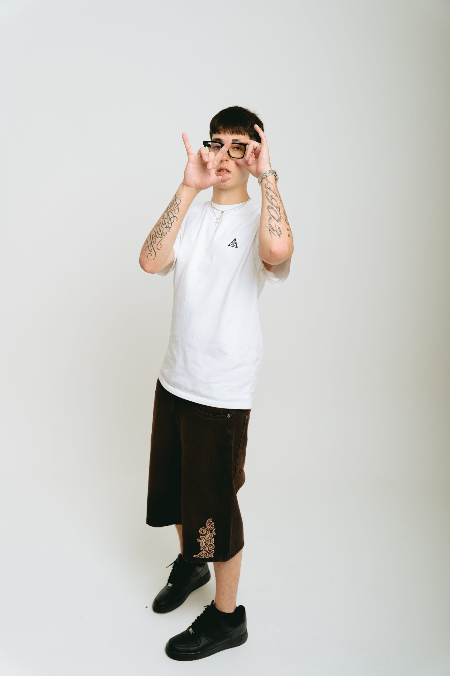 Bermuda Jean Baggy “Barroco” (Lavado Marrón)