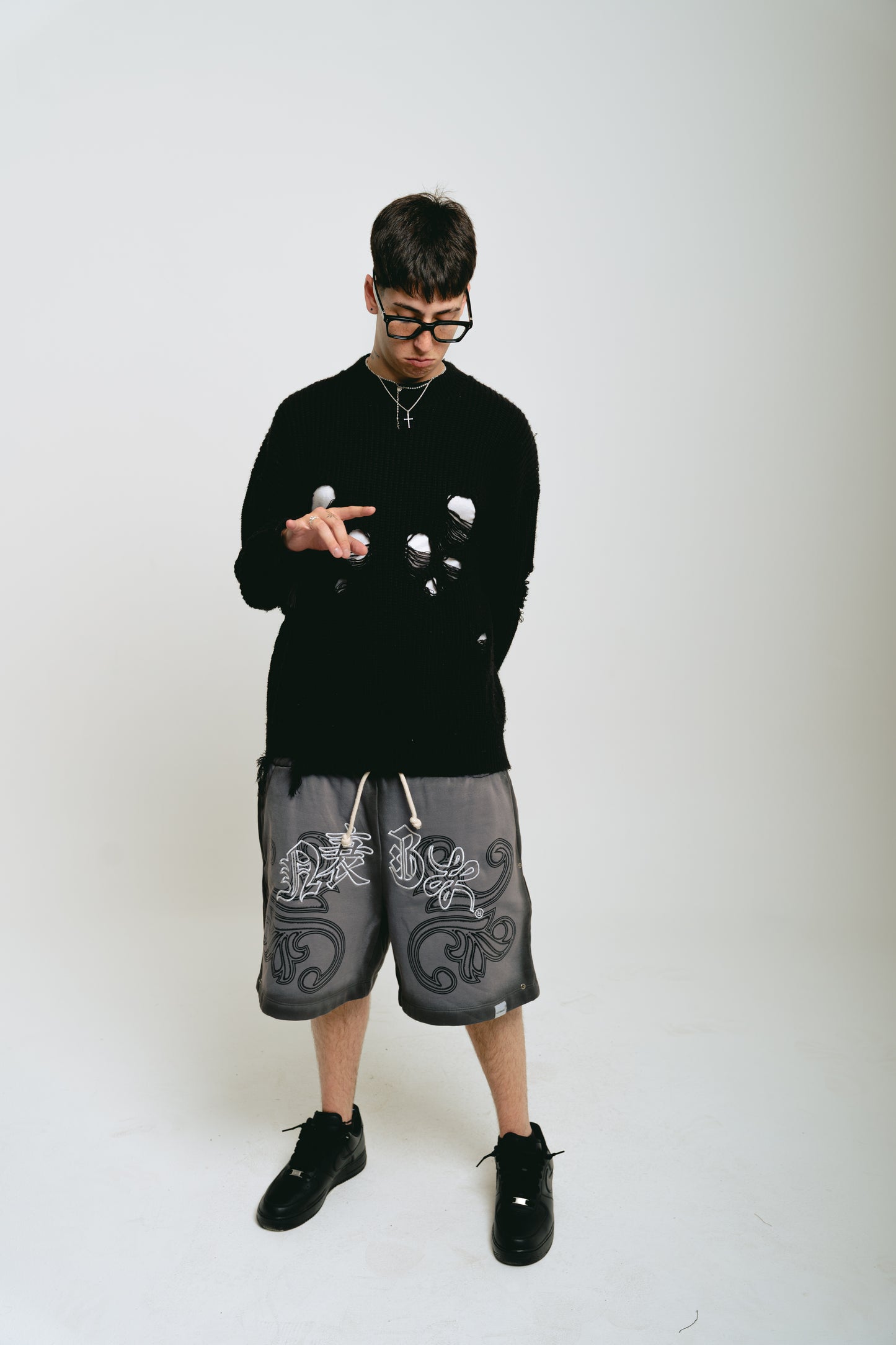 Bermuda Gris Oscuro Washed ”Vangl0ria”