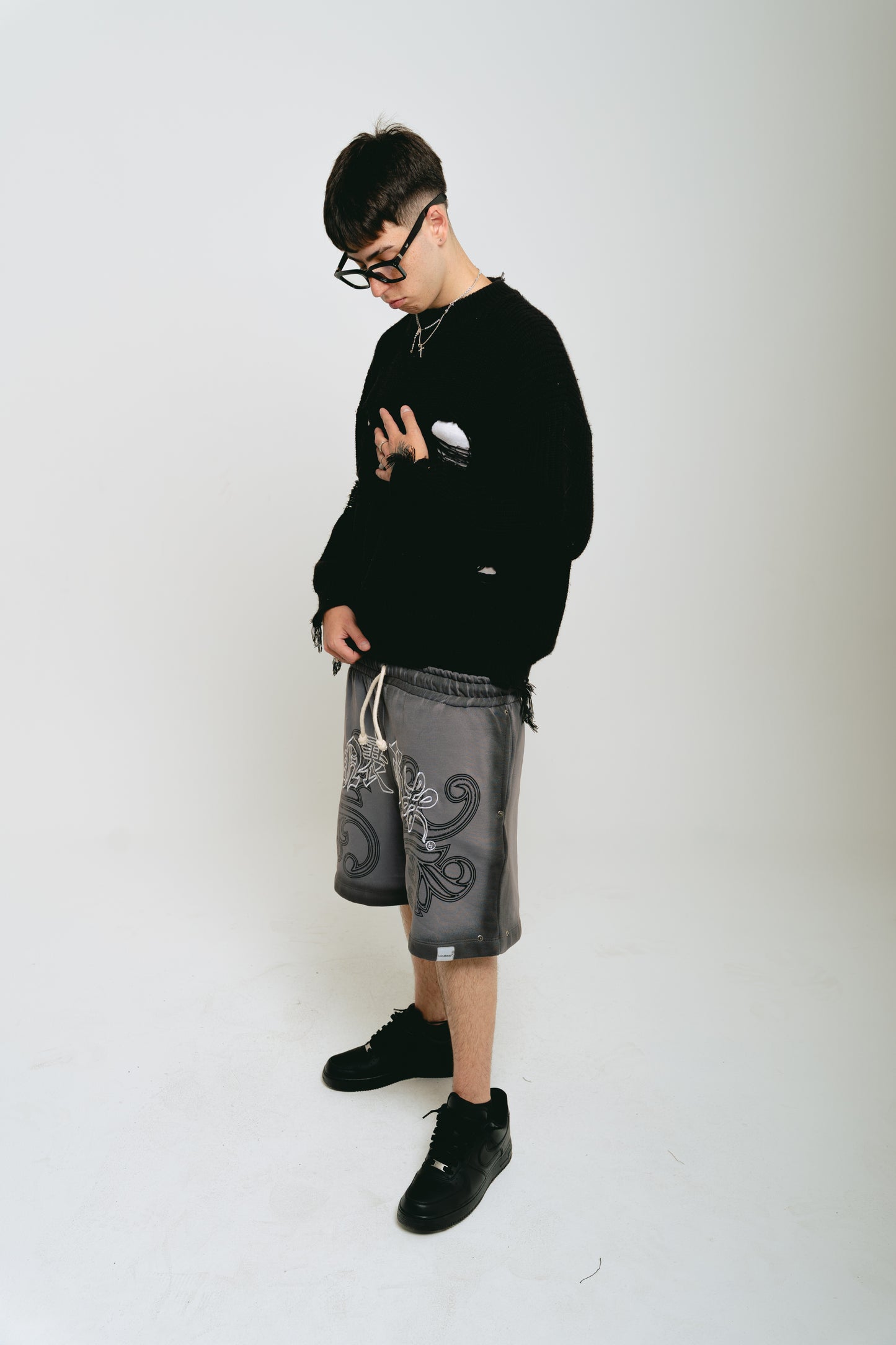 Bermuda Gris Oscuro Washed ”Vangl0ria”