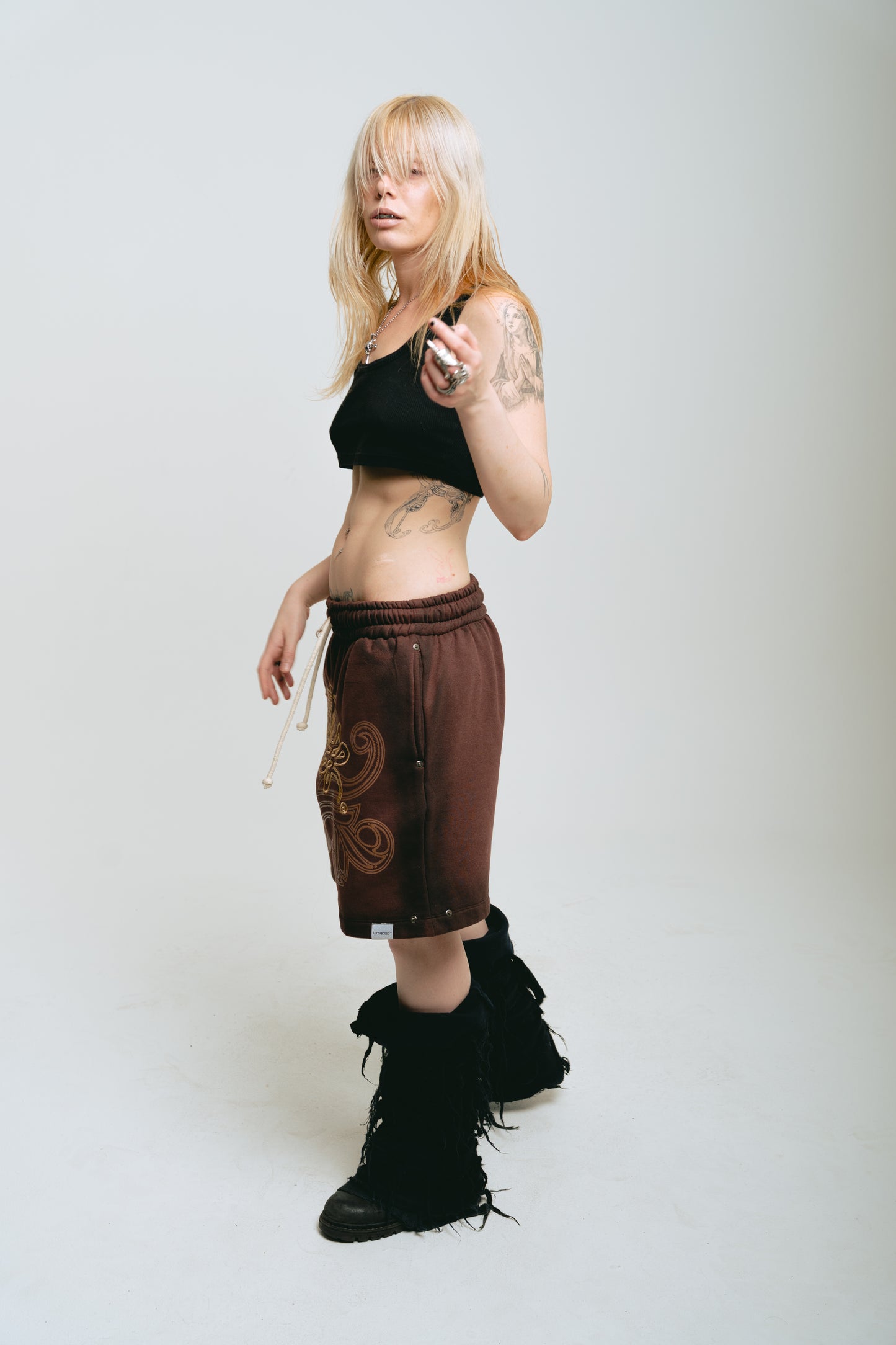 Bermuda Marrón Washed ”Vangl0ria”