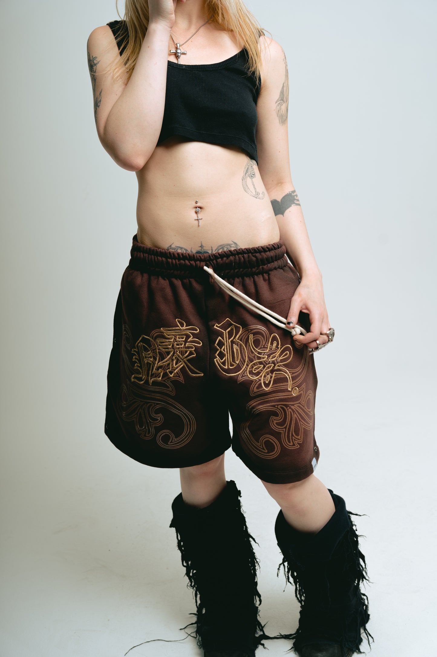 Bermuda Marrón Washed ”Vangl0ria”