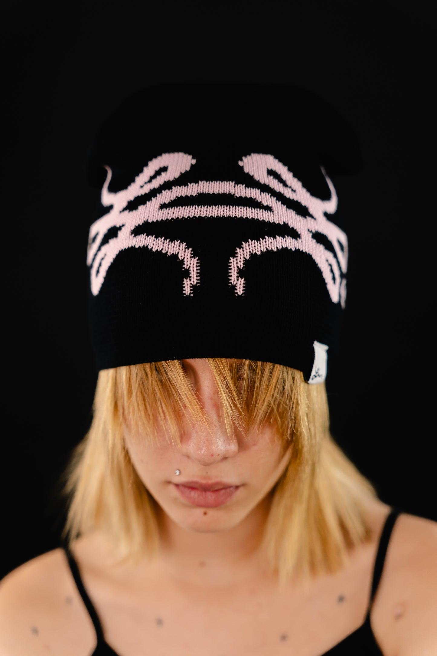 Benie Reversible (Negro x Rosa)