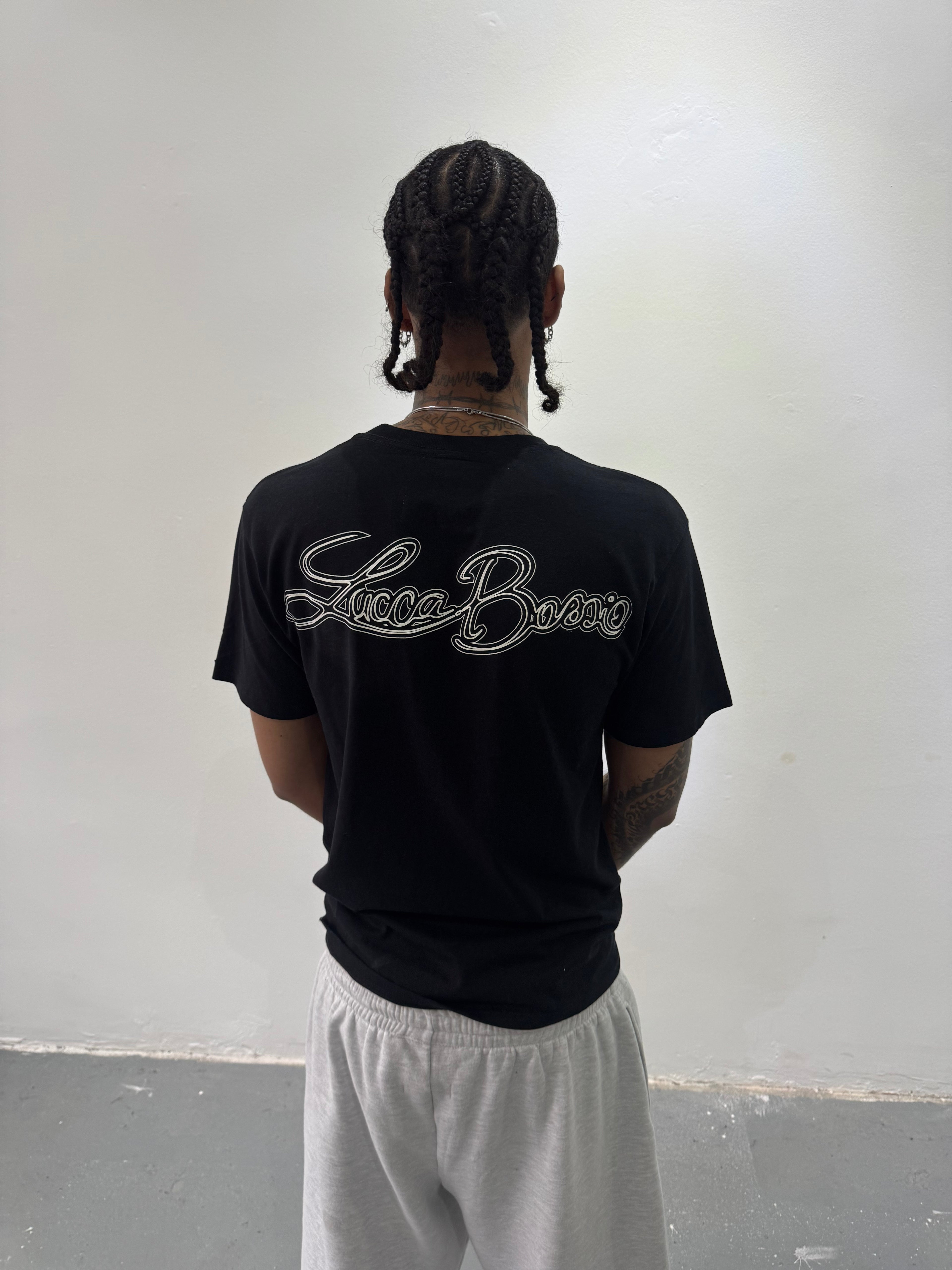 Remera "Bigrama" (Negro) - M.V.