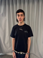 Remera "Monograma" (Negro)