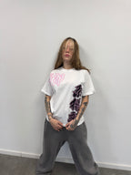 Remera "Oriental" (Blanco Rosa)