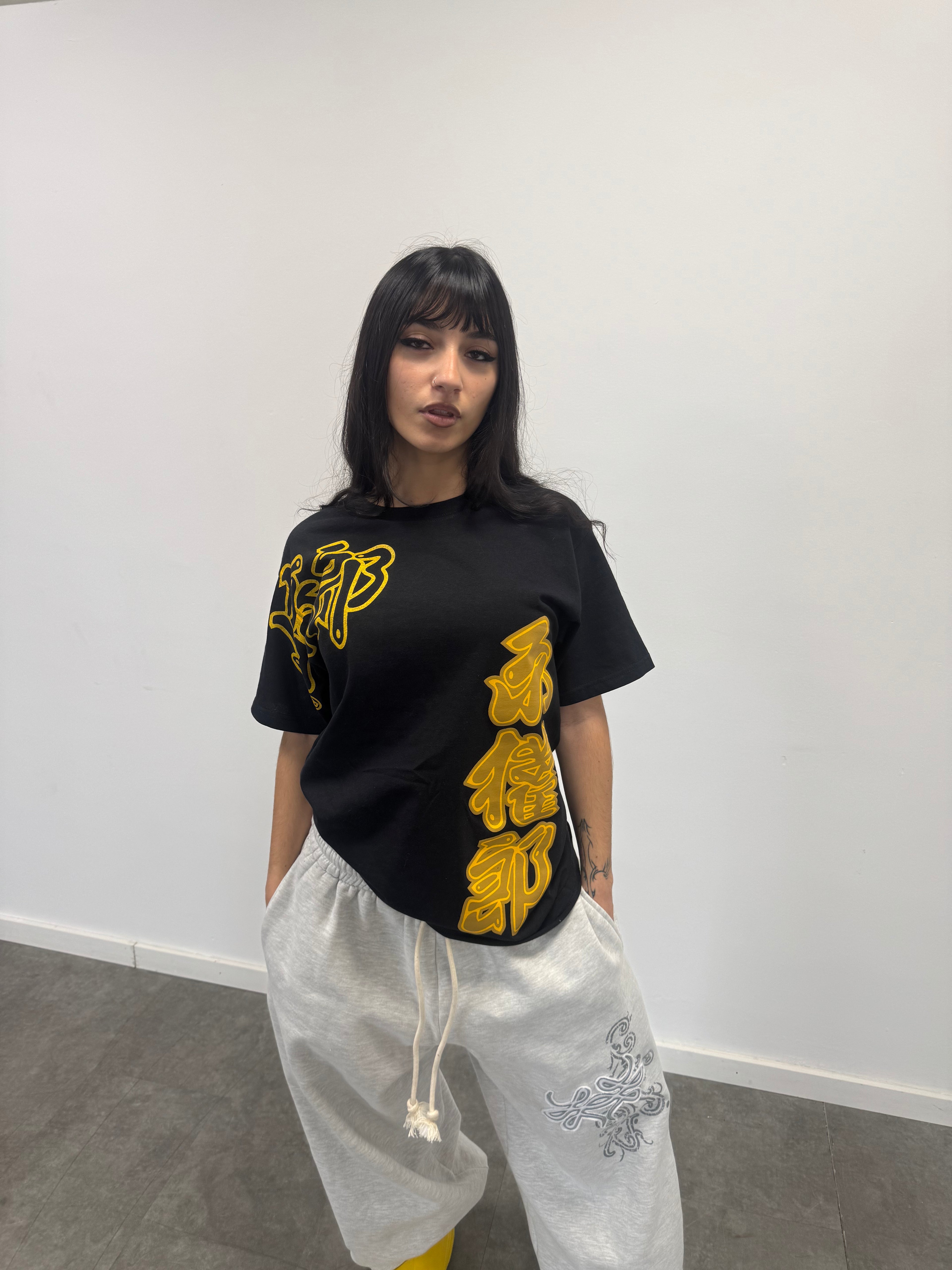 Remera "Oriental" (Manya)