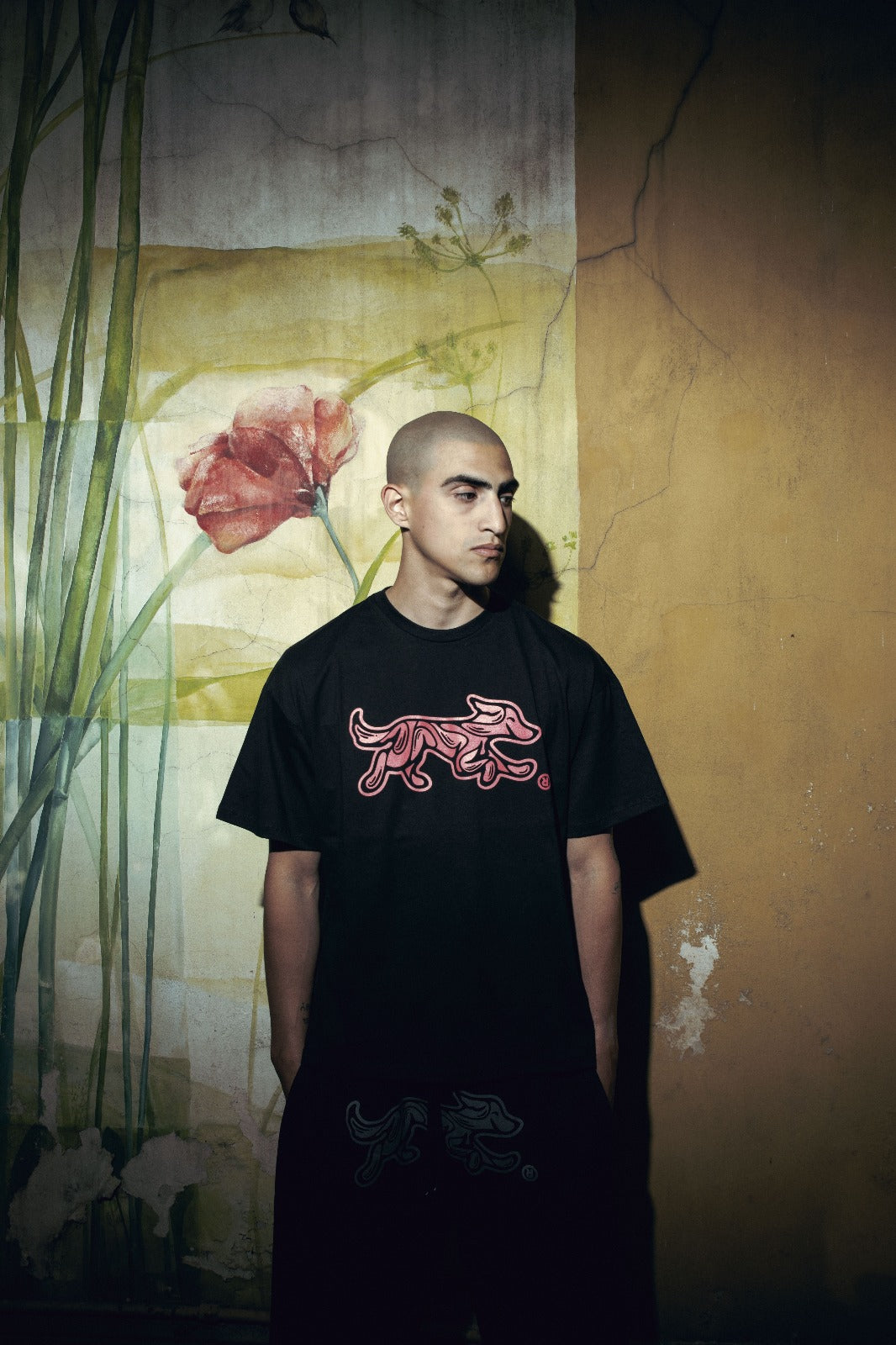 Remera Bossio x Tranca (Negro x Salmòn)