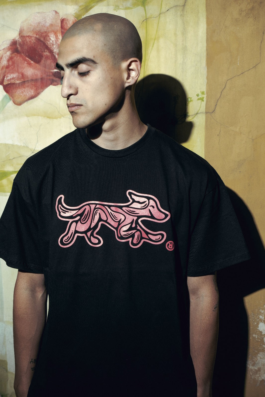 Remera Bossio x Tranca (Negro x Salmòn)