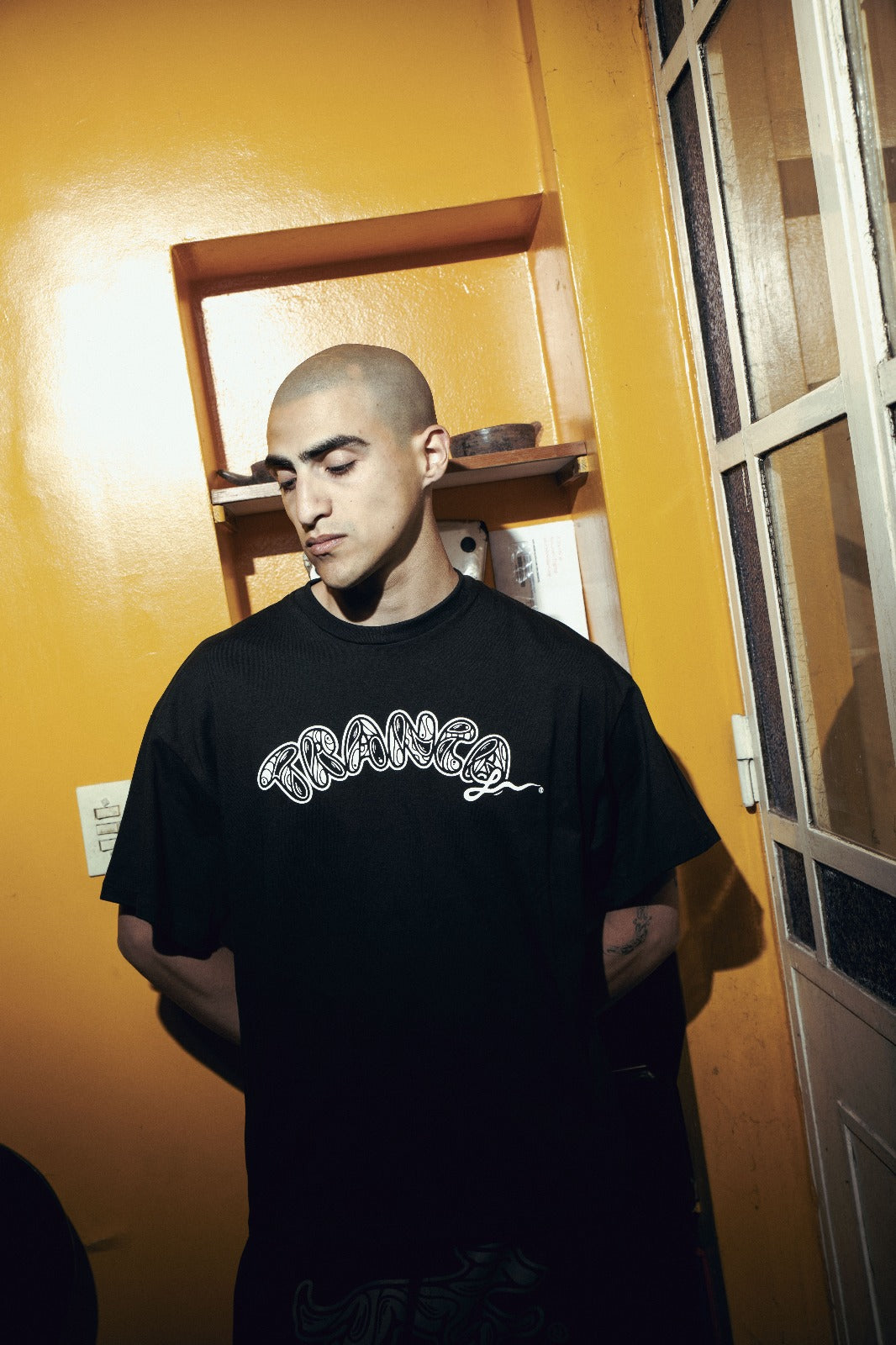 Remera Bossio x Tranca (Negro x Blanco)